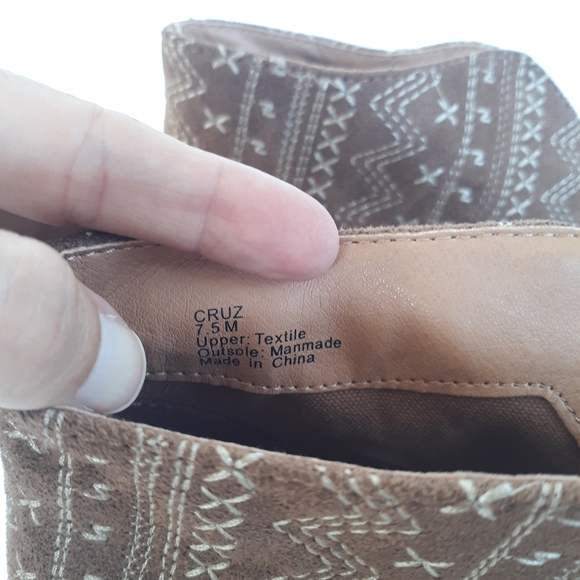 Amuse Society  x Matisse Cruz Ankle Boots - Picture 5 of 7